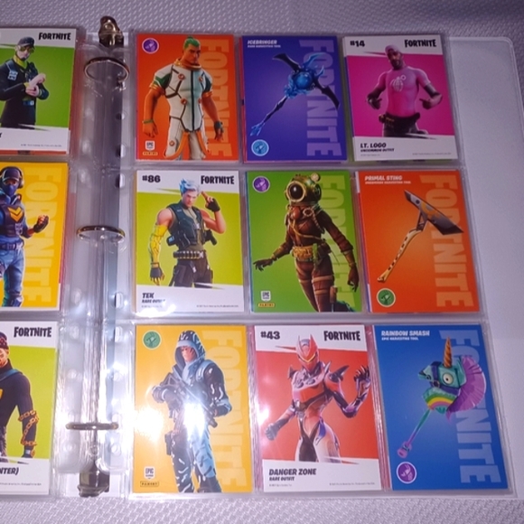 Fortnite Trading Cards Binder Collection 🔥 100 Fortnite Card Lot - Picture 8 of 11
